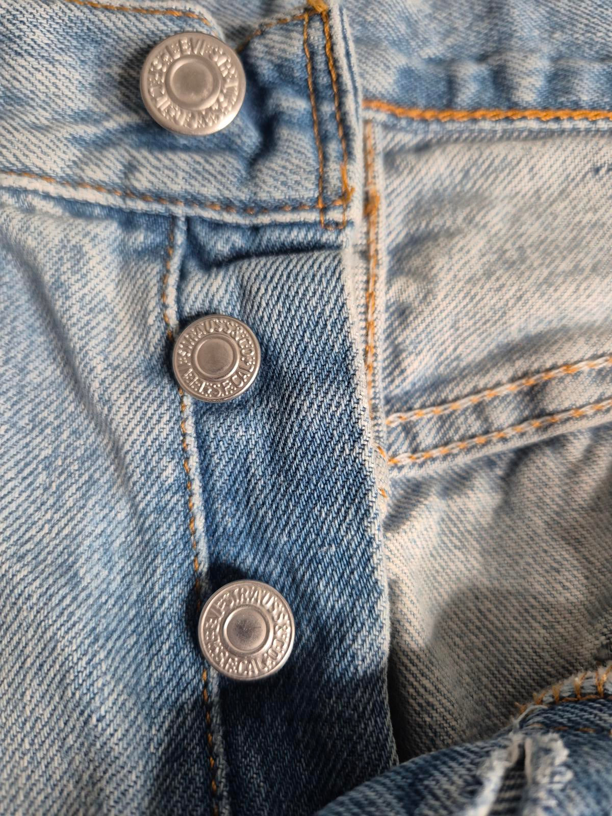 Levi 501"s, button fly, faded blue, W27