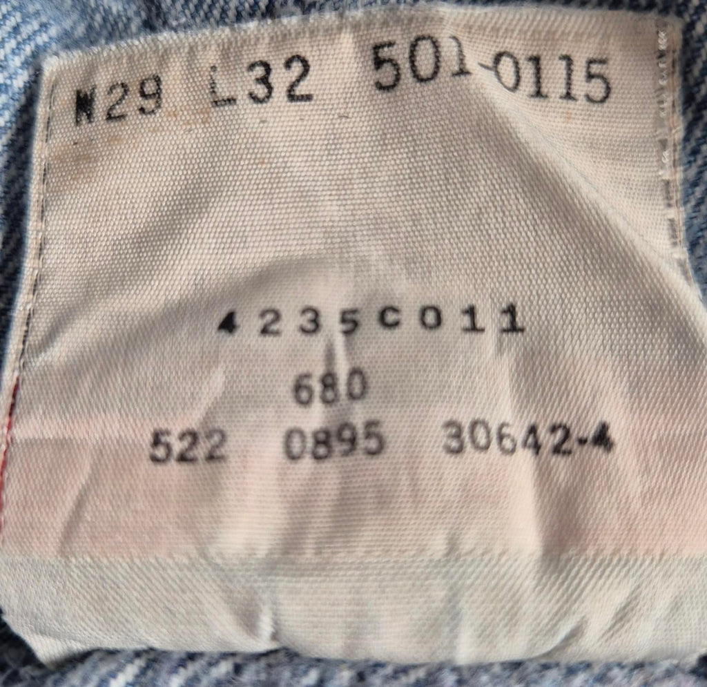 90's Levi's button fly,Made in USA, W26