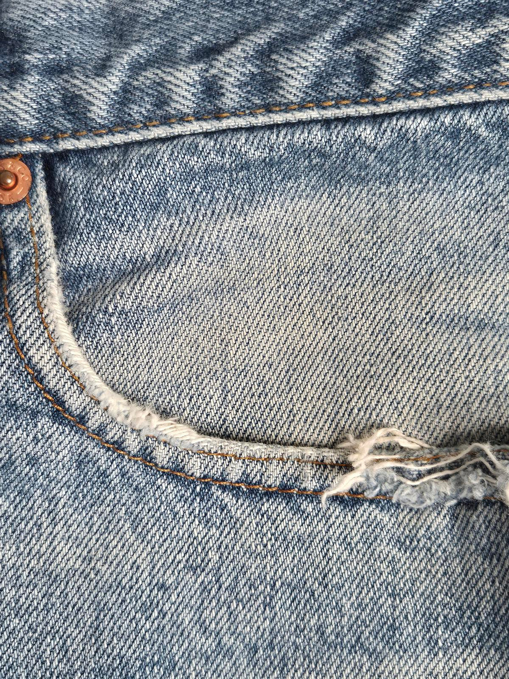 90s Levi 615s,orange tab, W32