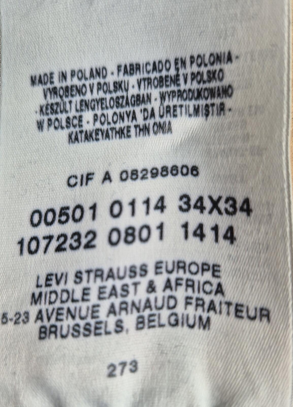 Vintage Levi 501s, paper tab, W32 L28