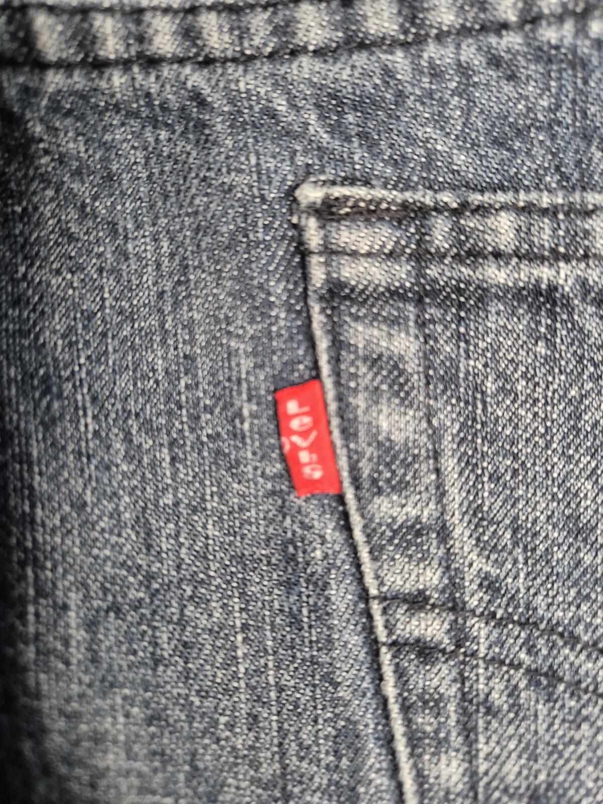 Vintage Levi 501s, paper tab, W38 l29