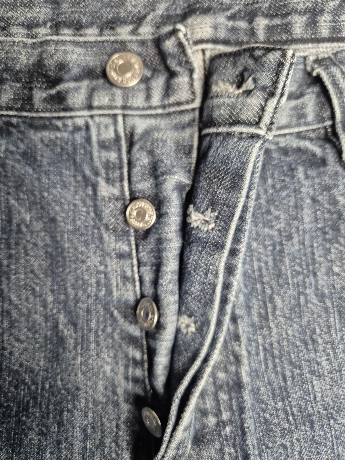 Vintage Levi 501s, paper tab, W38 l29