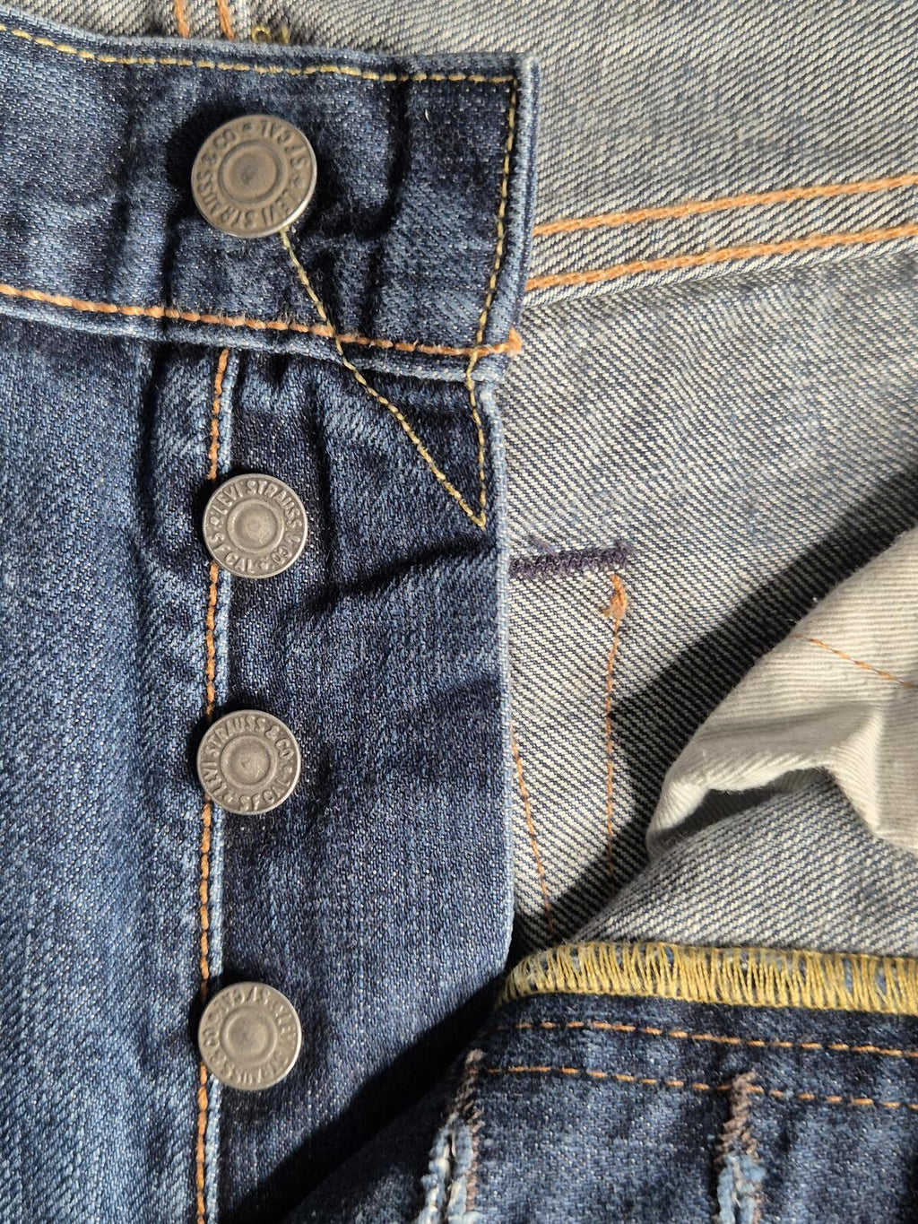 Vintage Levi 501s, Button Fly, W32 L35