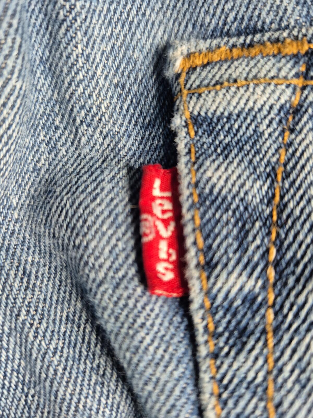 Vintage Levi 501s, Button Fly, W32 L31