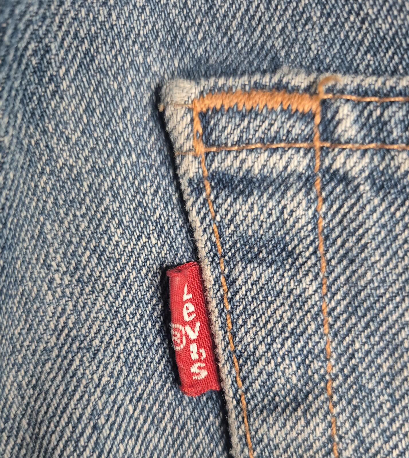 Levi 501s, Button Fly, W31 L32