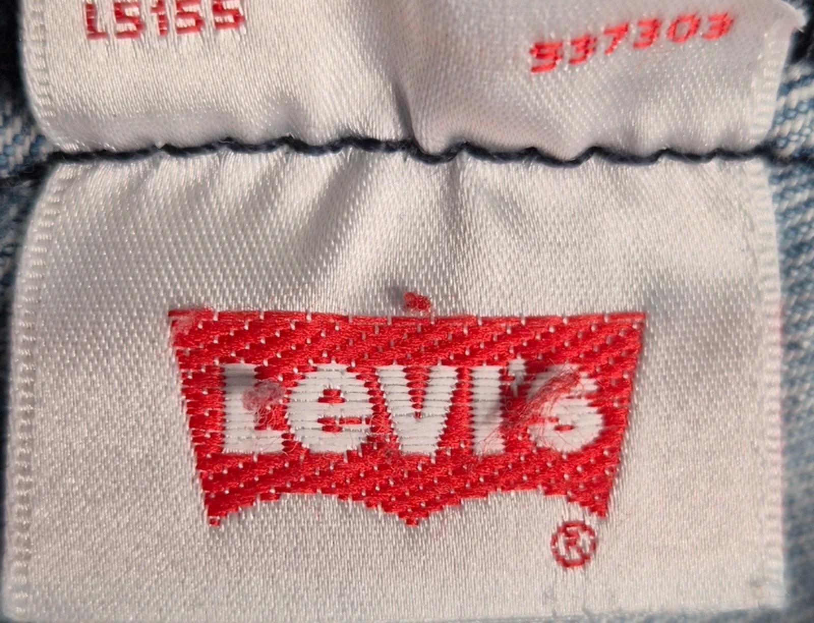 Vintage levi 501"s, perfect fade, W30